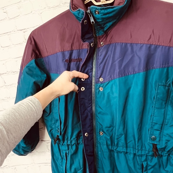 VINTAGE |•COLUMBIA•| 90s Oversize Double Drawstring Retro Jacket Size Medium - Picture 6 of 16